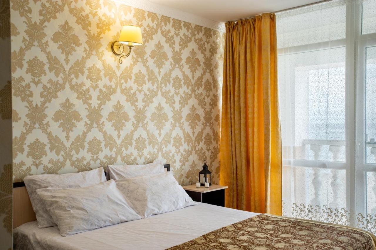 Olimp Hotel Zaliznyy Port Ngoại thất bức ảnh