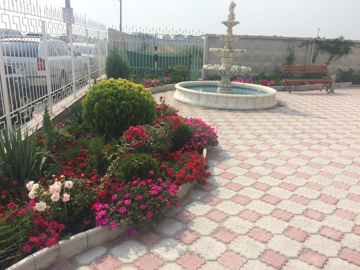 Olimp Hotel Zaliznyy Port Ngoại thất bức ảnh