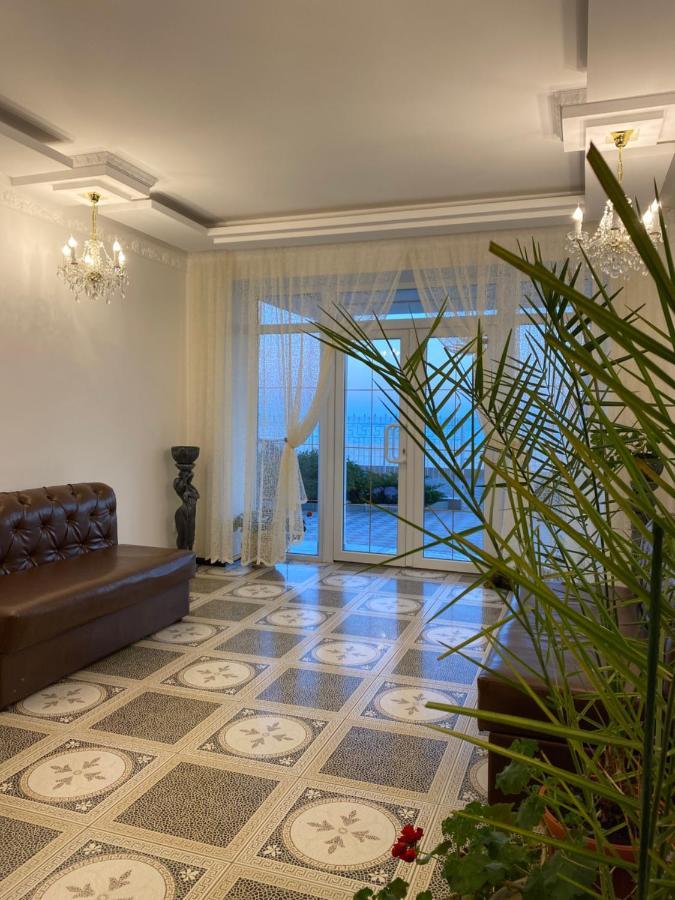 Olimp Hotel Zaliznyy Port Ngoại thất bức ảnh